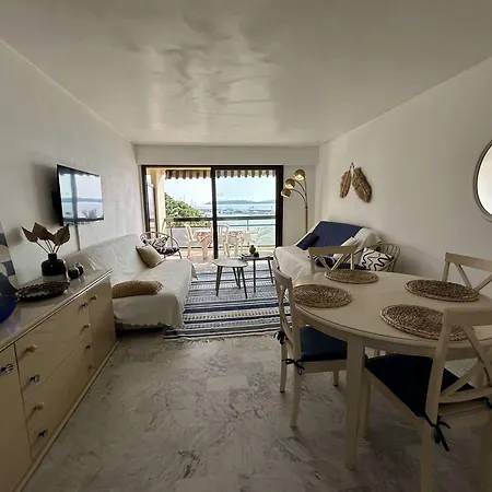 2 Pieces Proche Avec Parking Et Climatisation - Fr-1-226-533 Apartment