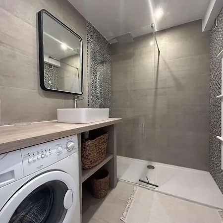 2 Pieces Proche Avec Parking Et Climatisation - Fr-1-226-533 Sainte-Maxime