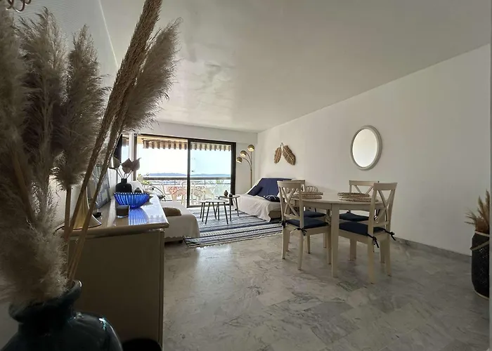 Appartement 2 Pieces Proche Avec Parking Et Climatisation - Fr-1-226-533 Sainte-Maxime